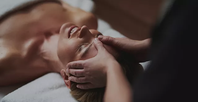 men massage  